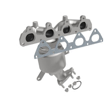 Load image into Gallery viewer, MagnaFlow Direct Fit Catalytic Converter Civic-Del Sol 96-99 1.6L