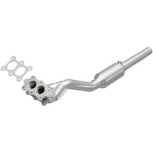 Load image into Gallery viewer, MagnaFlow Direct Fit Catalytic Converter 98-03 VW Beetle 2.0L