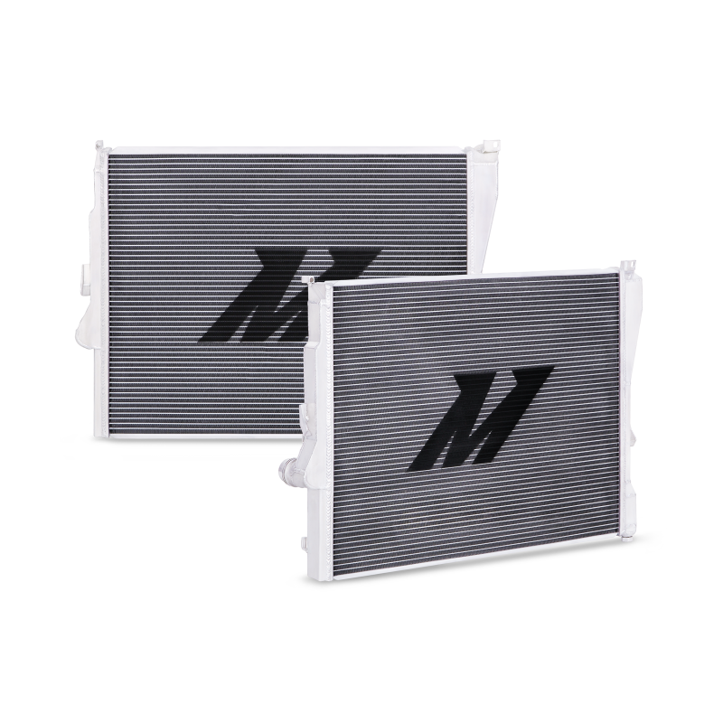Mishimoto 99-06 BMW 323i/323i/328i/330i w/ Auto Transmission Performance Aluminum Radiator - GTR Auto