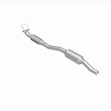 Load image into Gallery viewer, MagnaFlow Direct Fit Catalytic Converter 2008 Astra L4 1.8 OEM Underbody