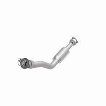 Load image into Gallery viewer, MagnaFlow Direct Fit Catalytic Converter Malibu 98-00 3.1L V6