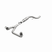 Load image into Gallery viewer, MagnaFlow Direct Fit Catalytic Converter 00-02 Camaro/Firebird 3.8L