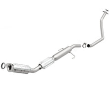 Load image into Gallery viewer, MagnaFlow Direct Fit Catalytic Converter California 09-11 Toyota Corolla / Matrix L4-1.8LGAS