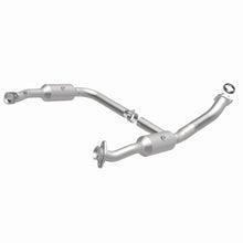 Load image into Gallery viewer, MagnaFlow Direct Fit Catalytic Converter 06-07 Explorer 4.0L OEM