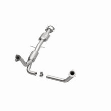 Load image into Gallery viewer, MagnaFlow Direct Fit Catalytic Converter 00-04 S10/Sonoma 4.3L