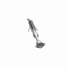 Load image into Gallery viewer, MagnaFlow Direct Fit Catalytic Converter 07-08 Toyota Yaris OEM