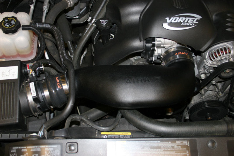 Airaid 05-06 Chevy / GMC / Cadillac 4.8/5.3/6.0L Airaid Jr Intake Kit - Dry / Red Media - GTR Auto