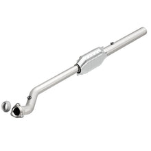 Load image into Gallery viewer, MagnaFlow Direct Fit Catalytic Converter 99 GM Express Van PS 5.7L