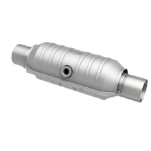 Load image into Gallery viewer, MagnaFlow Universal Catalytic Converter 2.25 Midbed O2 Front CA