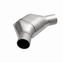 Load image into Gallery viewer, MagnaFlow Universal Catalytic Converter 2.00inch Angled In/Out FED