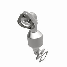 Load image into Gallery viewer, MagnaFlow Direct Fit Catalytic Converter 10-17 Ford Taurus/10-16 Lincoln MKT V6-3.5L