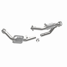 Load image into Gallery viewer, MagnaFlow Direct Fit Catalytic Converter 96-99 Ford Taurus3.0L 50S