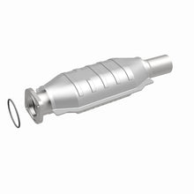 Load image into Gallery viewer, MagnaFlow Direct Fit Catalytic Converter 05-07 Ford Freestyle 3.0L