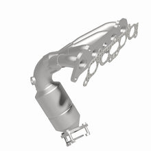 Load image into Gallery viewer, MagnaFlow Direct Fit Catalytic Converter 97-01 Toyota Camry 2.2L - California
