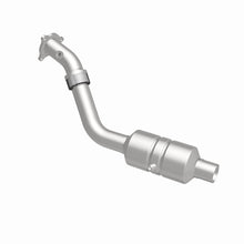 Load image into Gallery viewer, MagnaFlow Direct Fit Catalytic Converter 04-06 Chrysler Pacifica 3.5