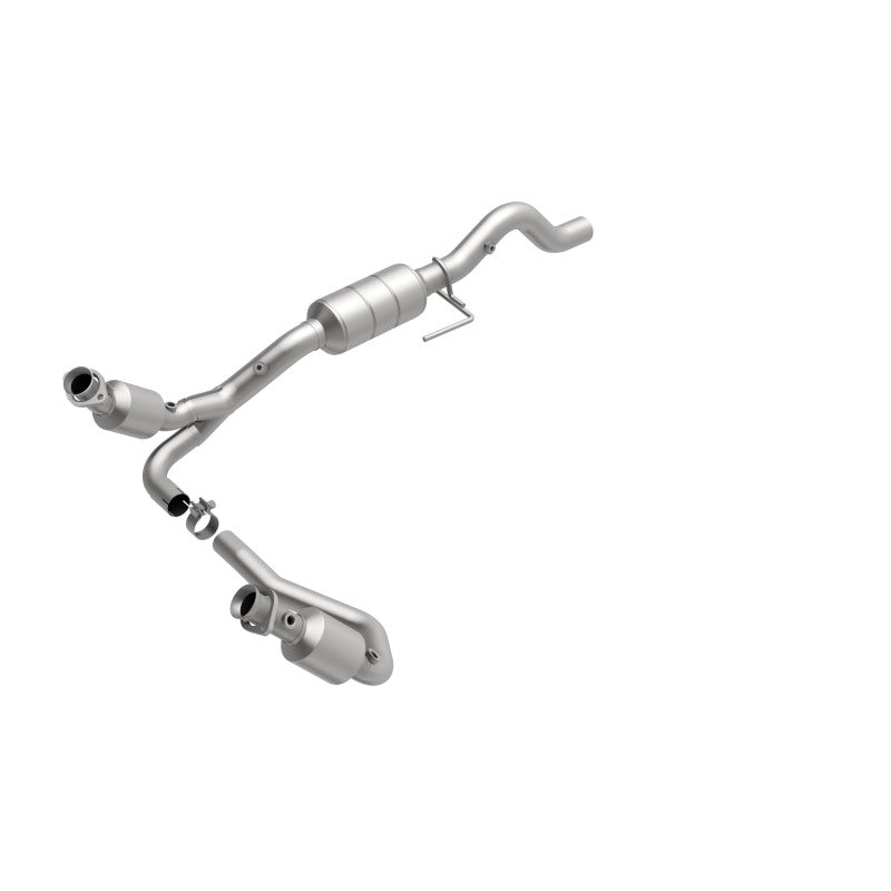MagnaFlow Direct Fit Catalytic Converter 00-03 Durango 4WD 5.9L