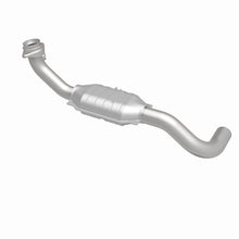 Load image into Gallery viewer, MagnaFlow Direct Fit Catalytic Converter 03-05 Ford Expedition/05-06 Lincoln Navigator 5.4L D/S
