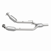 Load image into Gallery viewer, MagnaFlow Direct Fit Catalytic Converter 96-97 Mercury Cougar 3.8L