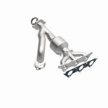 Load image into Gallery viewer, MagnaFlow Direct Fit Catalytic Converter 04-05 Mitsu Endeavor 3.8L