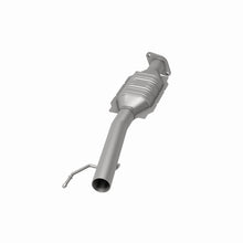 Load image into Gallery viewer, MagnaFlow Direct Fit Catalytic Converter 05-09 Escape/Trib 3.0 Rear OE