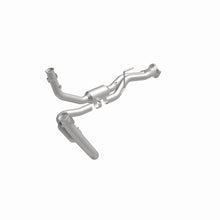 Load image into Gallery viewer, MagnaFlow Direct Fit Catalytic Converter 05-06 Jeep Grand Cherokee 3.7L Y-Pipe Assy (49 State)