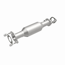 Load image into Gallery viewer, MagnaFlow Direct Fit Catalytic Converter 03-06 Outlander 2.4L