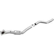 Load image into Gallery viewer, MagnaFlow Right Side Direct Fit Catalytic Converter 15-17 Chrysler 300 3.6L
