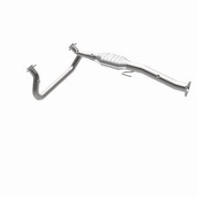 Load image into Gallery viewer, MagnaFlow Direct Fit Catalytic Converter Astro-Safari Van 96-99
