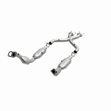 Load image into Gallery viewer, MagnaFlow Direct Fit Catalytic Converter 99-01 Ford Mustang 4.6L