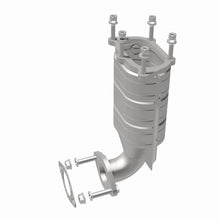 Load image into Gallery viewer, MagnaFlow Direct Fit Catalytic Converter 97-99 Hyundai Accent 1.5L