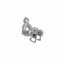 Load image into Gallery viewer, MagnaFlow Direct Fit Catalytic Converter 04-06 VW Touareg 3.2L