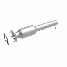 Load image into Gallery viewer, MagnaFlow Direct Fit Catalytic Converter Cadillac 96-99 4.6L