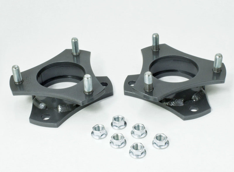 MaxTrac 05-18 Toyota Tacoma 2WD 5 Lug 2.5in Front Leveling Strut Spacers - GTR Auto