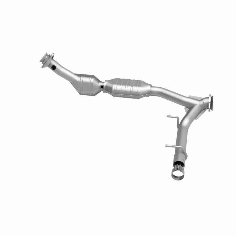 MagnaFlow Direct Fit Catalytic Converter 03 Lincoln Navigator 5.4L