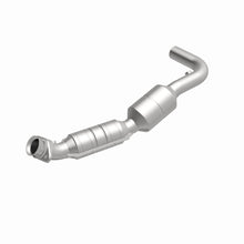 Load image into Gallery viewer, MagnaFlow Direct Fit Catalytic Converter 05-07 Ford E150 4.6L Driver Side