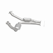 Load image into Gallery viewer, MagnaFlow Direct Fit Catalytic Converter 04 Ranger/Bser 3.0 Front 50S