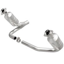 Load image into Gallery viewer, MagnaFlow DF Cat. Conv 07-09 Dodge Dakota 3.7L/4.7L /07-09 Mitsubishi Raider 3.7L Y-Pipe Assembly