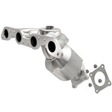 Load image into Gallery viewer, MagnaFlow Direct Fit Catalytic Converter 00-01 Dodge Neon / Plymouth Neon 2.0L (CA Emissions)