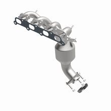 Load image into Gallery viewer, MagnaFlow Direct Fit Catalytic Converter 2004-2005 Colorado 2.8L