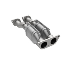 Load image into Gallery viewer, MagnaFlow Direct Fit Catalytic Converter 96-97 Explorer 5.0L Rear