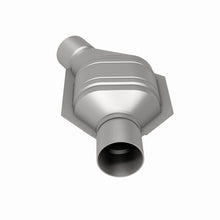 Load image into Gallery viewer, MagnaFlow Universal Catalytic Converter 2.25inch Angled Inlet 50 Sta