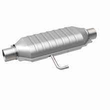 Load image into Gallery viewer, MagnaFlow Universal Catalytic Converter 3/3 W/2Air
