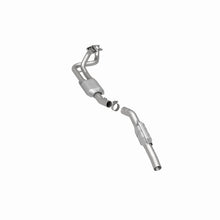 Load image into Gallery viewer, MagnaFlow Direct Fit Catalytic Converter 1996 Ford E-150 4.9L
