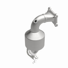 Load image into Gallery viewer, MagnaFlow Direct Fit Catalytic Converter 2012-2014 Equinox 3 3.6 L Underbody