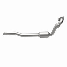 Load image into Gallery viewer, MagnaFlow Direct Fit Catalytic Converter 01-04 Volvo C70 2.4L