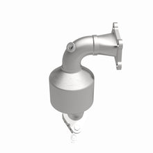 Load image into Gallery viewer, MagnaFlow Direct Fit Catalytic Converter 2012-2014 Equinox 3 3.6 L Underbody