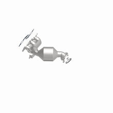 Load image into Gallery viewer, MagnaFlow Direct Fit Catalytic Converter 04-06 Toyota Sienna 3.3L
