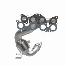 Load image into Gallery viewer, MagnaFlow Direct Fit Catalytic Converter 05-11 Volvo XC90 4.4L Rear