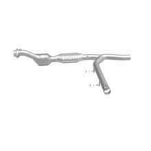 Load image into Gallery viewer, MagnaFlow Direct Fit Catalytic Converter 97-98 Ford Trucks 4.6L