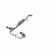 Load image into Gallery viewer, MagnaFlow Direct Fit Catalytic Converter 00-03 Dodge Dakota 4.7L 4WD (49 State)